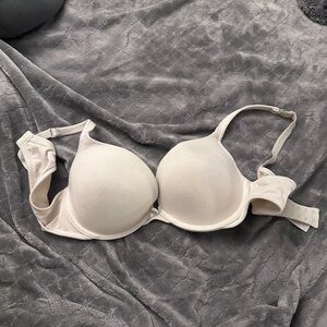 Cacique nude size 40C Boost Plunge push up bra